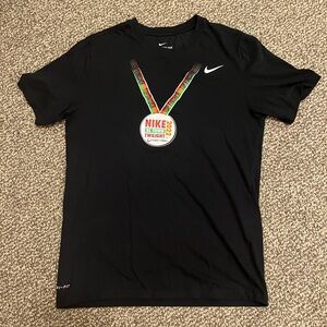 Nike XC Town Twilight Top Finisher Shirt